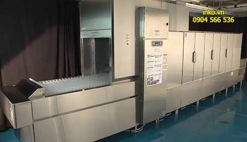 Tùy theo quy mô không gian bếp số lượng vật dụng cần rửa mà chọn dòng máy rửa bát công nghiệp phù hợp